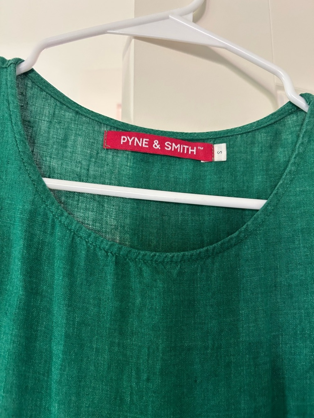 Pyne & Smith Green Dress - Picture 2 of 3